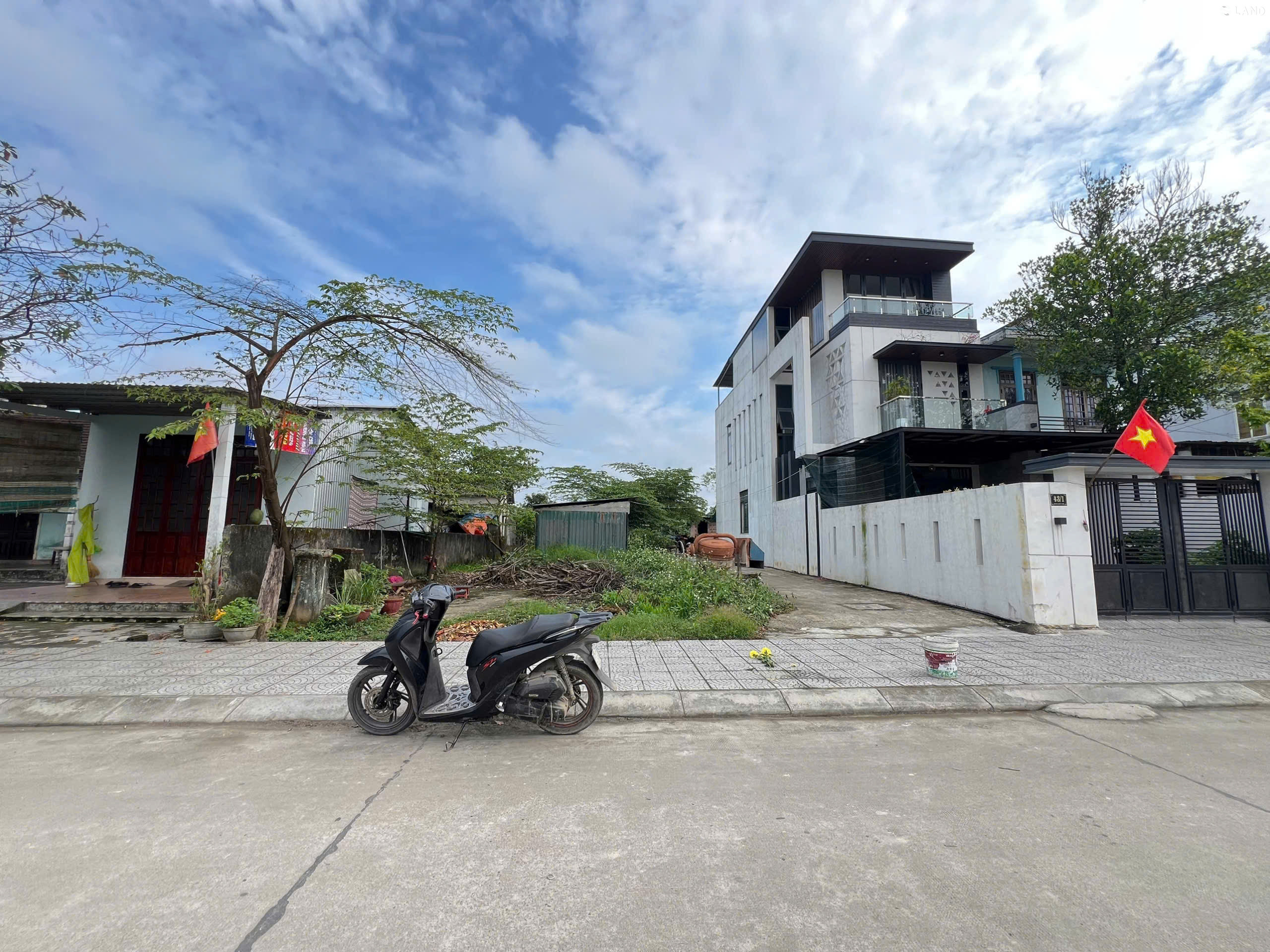 Mở Bán 4 Lô - Đường Võ Nguyên Giáp- Và Hoàng Quốc Việt.