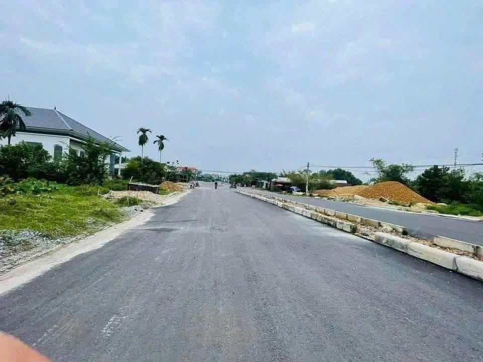 BÁN LÔ ĐẤT 2 MẶT TIỀN ĐẸP – ĐƯỜNG NGUYỄN VIẾT XUÂN, PHƯỜNG THỦY PHƯƠNG