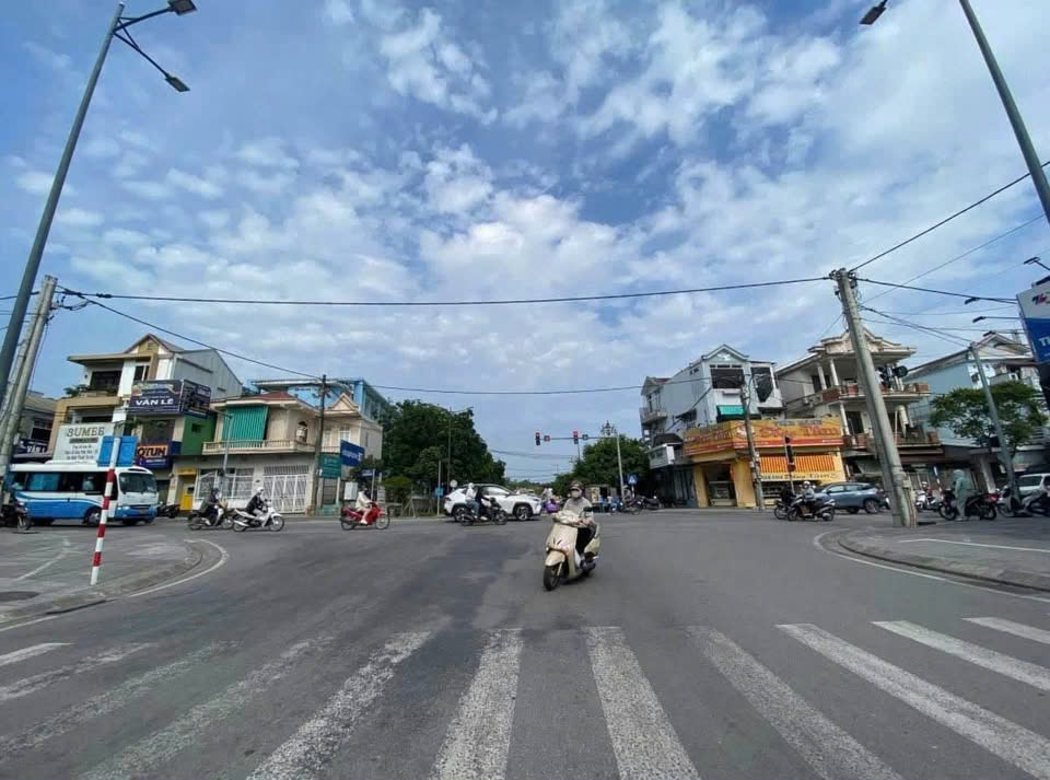 Nhà 2 tầng, 6 phòng trọ mặt tiền Điện Biên Phủ, Trường an TP Huế Giá rẽ 7,x tỷ