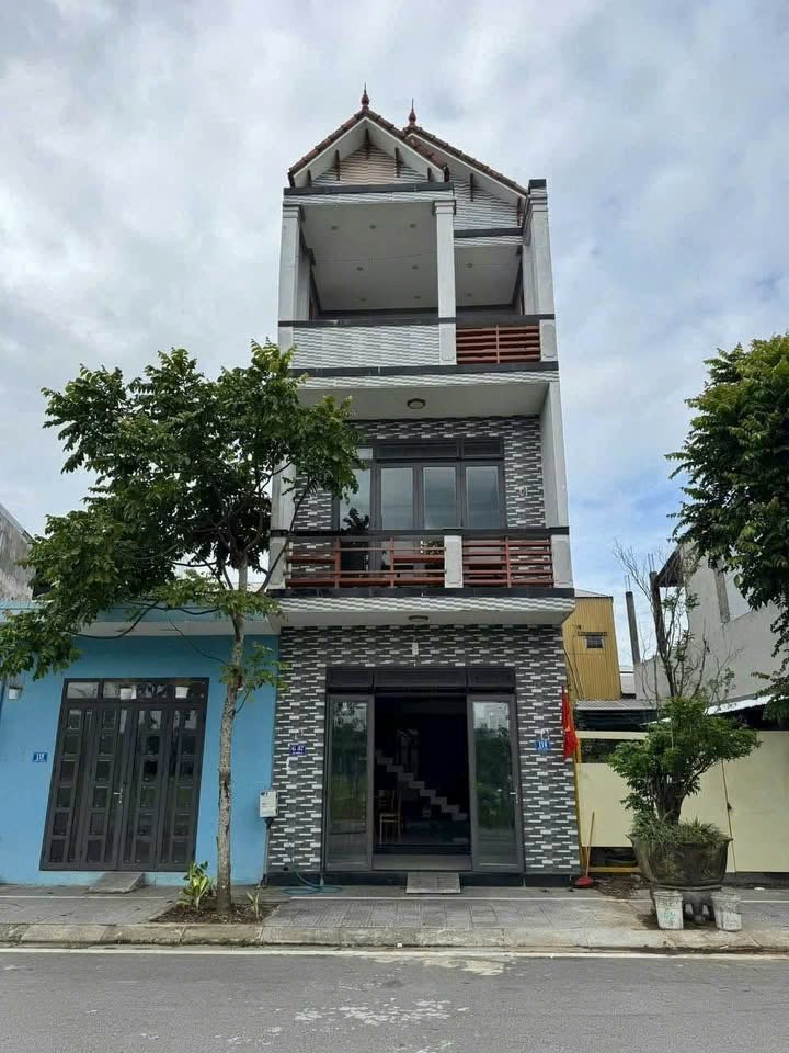 BÁN NHÀ 3 TẦNG KQH HƯƠNG SƠ - VIEW CÔNG VIÊN.